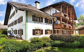 Gaestehaus Enzianhof Hotel Garni